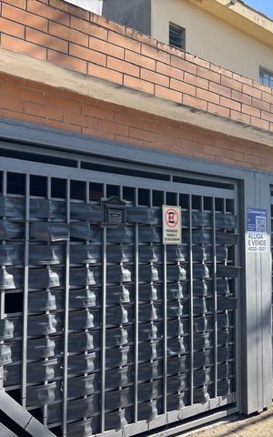 Casa à venda com 179m², 3 quartos e 2 vagasFachada