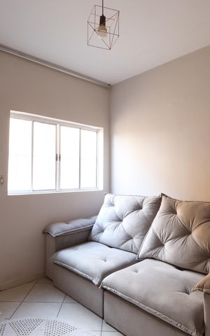 Casa à venda com 125m², 2 quartos e 2 vagasSala