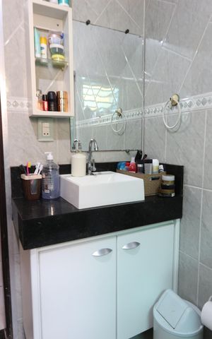 Casa à venda com 125m², 2 quartos e 2 vagasBanheiro