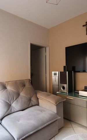 Casa à venda com 125m², 2 quartos e 2 vagasSala