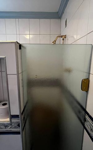 Casa para alugar com 216m², 4 quartos e 2 vagas Casa para alugar com 216m², 4 quartos e 2 vagasBanheiro