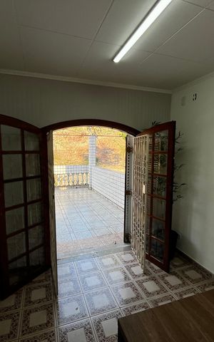 Casa para alugar com 216m², 4 quartos e 2 vagas Casa para alugar com 216m², 4 quartos e 2 vagasQuarto 1