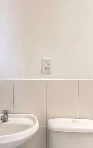 Apartamento à venda com 95m², 3 quartos e 1 vaga Apartamento à venda com 95m², 3 quartos e 1 vagaBanheiro da Suíte