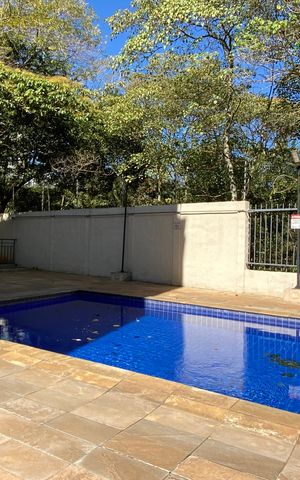 Apartamento à venda com 95m², 3 quartos e 1 vaga Apartamento à venda com 95m², 3 quartos e 1 vagaÁrea comum - Piscina