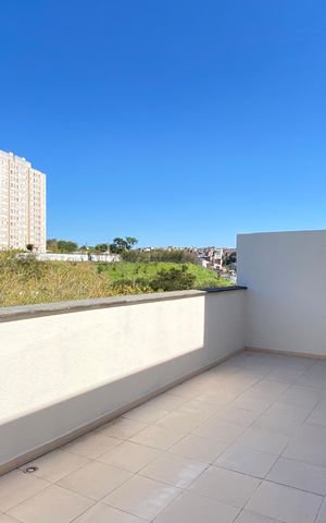 Apartamento à venda com 95m², 3 quartos e 1 vaga Apartamento à venda com 95m², 3 quartos e 1 vagaTerraço