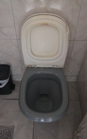 Casa à venda com 200m², 4 quartos e 5 vagasLavabo 2