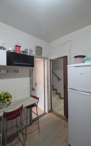Casa à venda com 200m², 4 quartos e 5 vagasCozinha