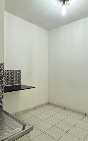 Apartamento para alugar com 41m², 1 quarto e sem vaga Apartamento para alugar com 41m², 1 quarto e sem vagaCozinha