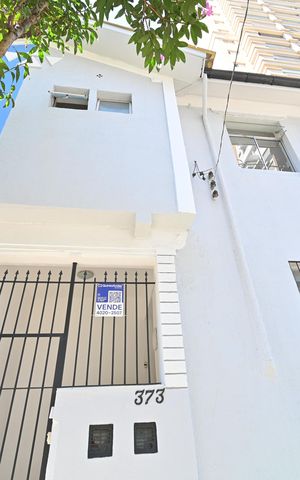 Casa para alugar com 70m², 3 quartos e sem vagaFachada