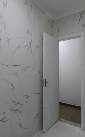 Casa à venda com 200m², 3 quartos e 4 vagas Casa à venda com 200m², 3 quartos e 4 vagasBanheiro