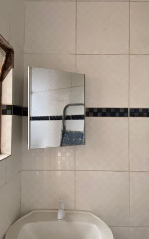 Casa à venda com 125m², 4 quartos e 2 vagas Casa à venda com 125m², 4 quartos e 2 vagasBanheiro de serviço