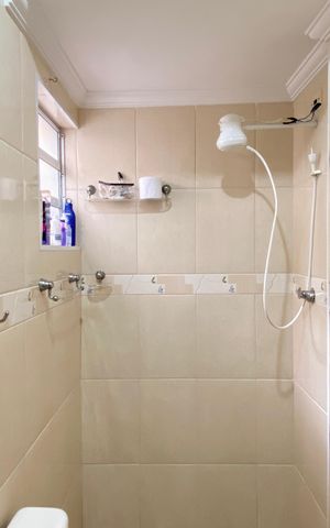 Casa à venda com 125m², 4 quartos e 2 vagas Casa à venda com 125m², 4 quartos e 2 vagasBanheiro Social 2