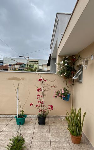 Casa à venda com 125m², 4 quartos e 2 vagas Casa à venda com 125m², 4 quartos e 2 vagasVaranda Quarto 3