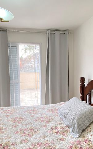 Casa à venda com 125m², 4 quartos e 2 vagas Casa à venda com 125m², 4 quartos e 2 vagasQuarto 3