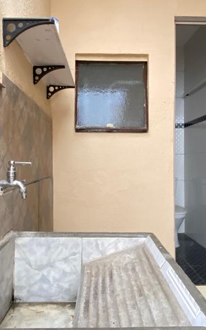Casa à venda com 125m², 4 quartos e 2 vagas Casa à venda com 125m², 4 quartos e 2 vagasÁrea de Serviço