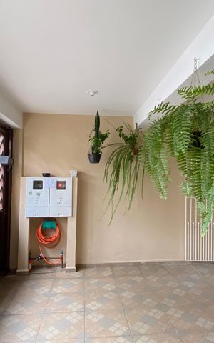 Casa à venda com 125m², 4 quartos e 2 vagas Casa à venda com 125m², 4 quartos e 2 vagasGaragem