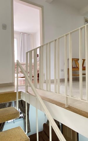 Casa à venda com 125m², 4 quartos e 2 vagas Casa à venda com 125m², 4 quartos e 2 vagasCorredor