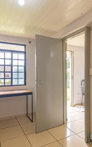 Casa para alugar com 36m², 1 quarto e 1 vaga Casa para alugar com 36m², 1 quarto e 1 vagaQuarto