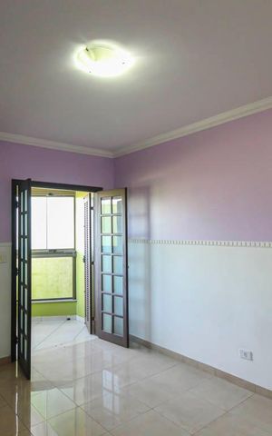 Casa à venda com 270m², 4 quartos e 6 vagas Casa à venda com 270m², 4 quartos e 6 vagasQuarto 1