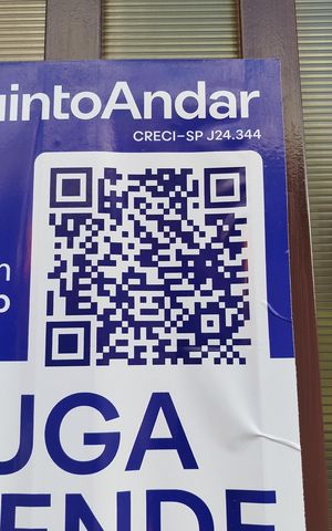 Casa à venda com 270m², 4 quartos e 6 vagas Casa à venda com 270m², 4 quartos e 6 vagasPlaca