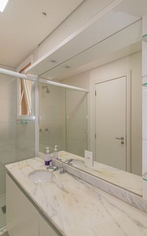Apartamento à venda com 100m², 3 quartos e 1 vaga Apartamento à venda com 100m², 3 quartos e 1 vagaBanheiro da Suíte