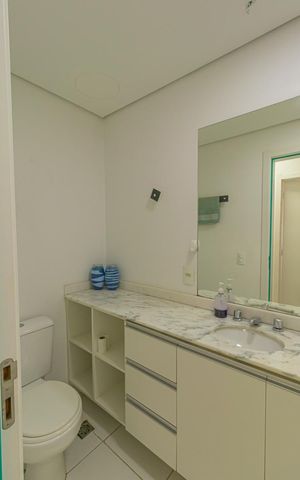 Apartamento à venda com 100m², 3 quartos e 1 vaga Apartamento à venda com 100m², 3 quartos e 1 vagaBanheiro Social