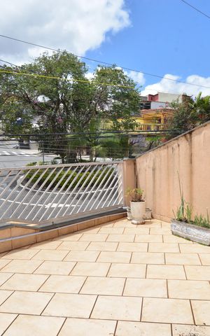 Casa para alugar com 390m², 3 quartos e 3 vagasÁrea Externa