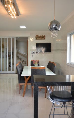 Casa para alugar com 390m², 3 quartos e 3 vagasCozinha