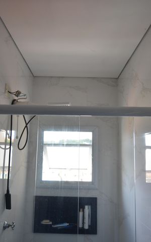 Casa para alugar com 390m², 3 quartos e 3 vagasBanheiro da Suíte 1
