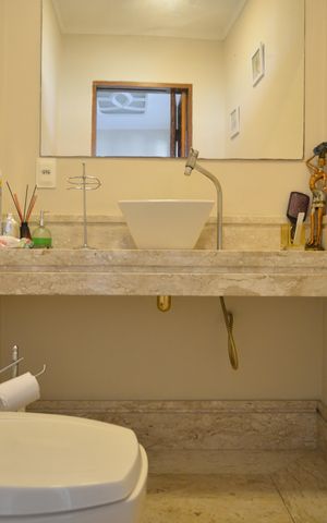 Casa para alugar com 390m², 3 quartos e 3 vagasLavabo