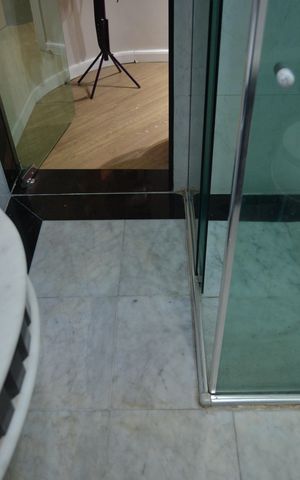 Casa para alugar com 390m², 3 quartos e 3 vagasBanheiro da Suíte 3