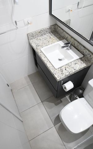 Apartamento para alugar com 100m², 3 quartos e 2 vagasBanheiro da Suíte