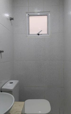 Casa à venda com 320m², 3 quartos e 4 vagas Casa à venda com 320m², 3 quartos e 4 vagasLavabo