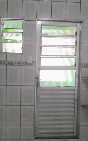 Casa para alugar com 40m², 1 quarto e 1 vagaSala/Cozinha