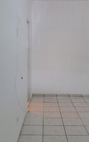 Casa para alugar com 40m², 1 quarto e 1 vagaQuarto