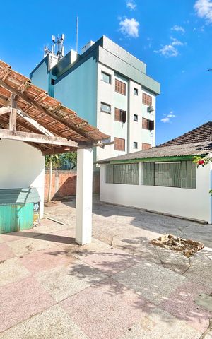 Casa à venda com 130m², 2 quartos e 1 vaga Casa à venda com 130m², 2 quartos e 1 vagaÁrea Externa