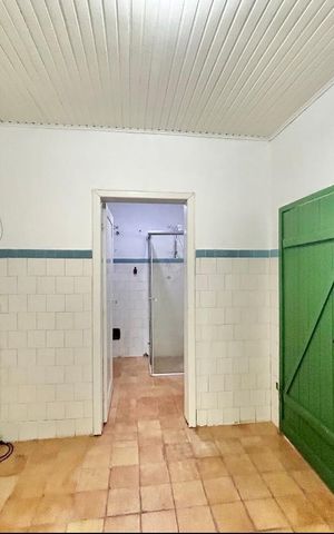 Casa à venda com 130m², 2 quartos e 1 vaga Casa à venda com 130m², 2 quartos e 1 vagaCozinha