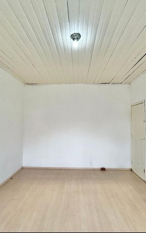 Casa à venda com 130m², 2 quartos e 1 vaga Casa à venda com 130m², 2 quartos e 1 vagaQuarto 1