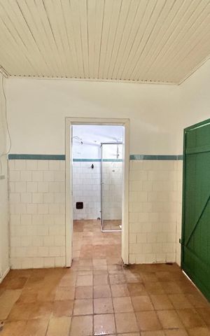 Casa à venda com 130m², 2 quartos e 1 vaga Casa à venda com 130m², 2 quartos e 1 vagaCozinha