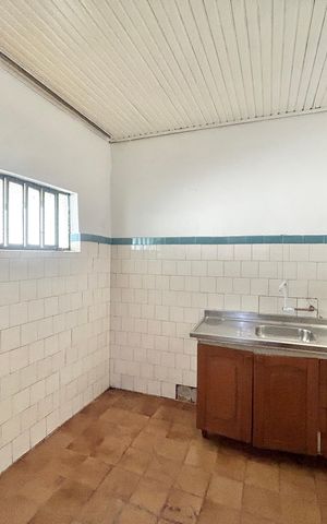 Casa à venda com 130m², 2 quartos e 1 vaga Casa à venda com 130m², 2 quartos e 1 vagaCozinha