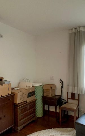 Casa à venda com 300m², 4 quartos e 3 vagas Casa à venda com 300m², 4 quartos e 3 vagasSuíte 1