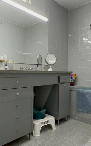 Casa à venda com 300m², 4 quartos e 3 vagas Casa à venda com 300m², 4 quartos e 3 vagasBanheiro da Suíte 2