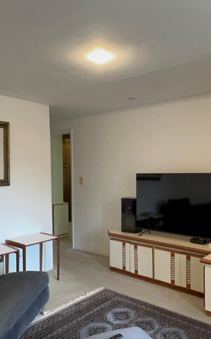 Casa à venda com 300m², 4 quartos e 3 vagas Casa à venda com 300m², 4 quartos e 3 vagasSuíte 3