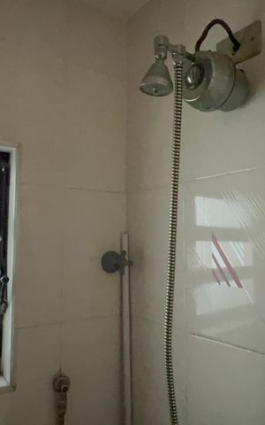 Casa à venda com 300m², 4 quartos e 3 vagas Casa à venda com 300m², 4 quartos e 3 vagasBanheiro da Suíte 3