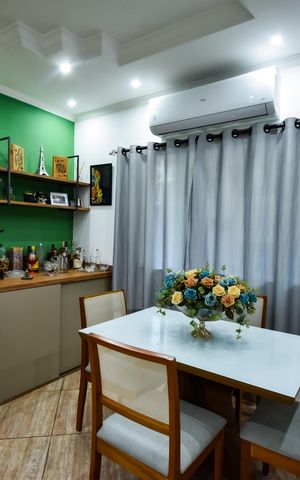 Casa de condomínio à venda com 132m², 3 quartos e 4 vagas Casa de condomínio à venda com 132m², 3 quartos e 4 vagasSala