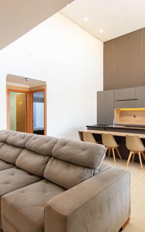 Casa para alugar com 112m², 2 quartos e 4 vagas Casa para alugar com 112m², 2 quartos e 4 vagasSala
