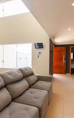 Casa para alugar com 112m², 2 quartos e 4 vagas Casa para alugar com 112m², 2 quartos e 4 vagasSala