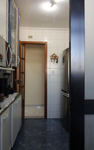 Apartamento à venda com 65m², 2 quartos e 1 vagaÁrea de Serviço