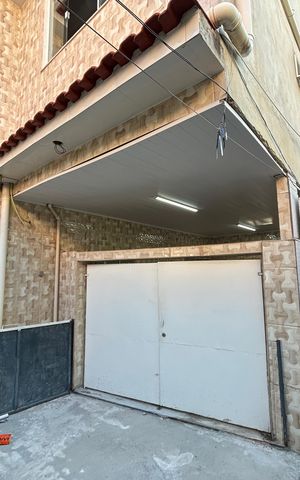 Casa para alugar com 77m², 2 quartos e 1 vagaFachada
