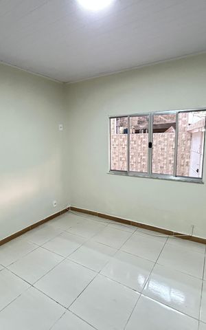 Casa para alugar com 77m², 2 quartos e 1 vagaQuarto 1